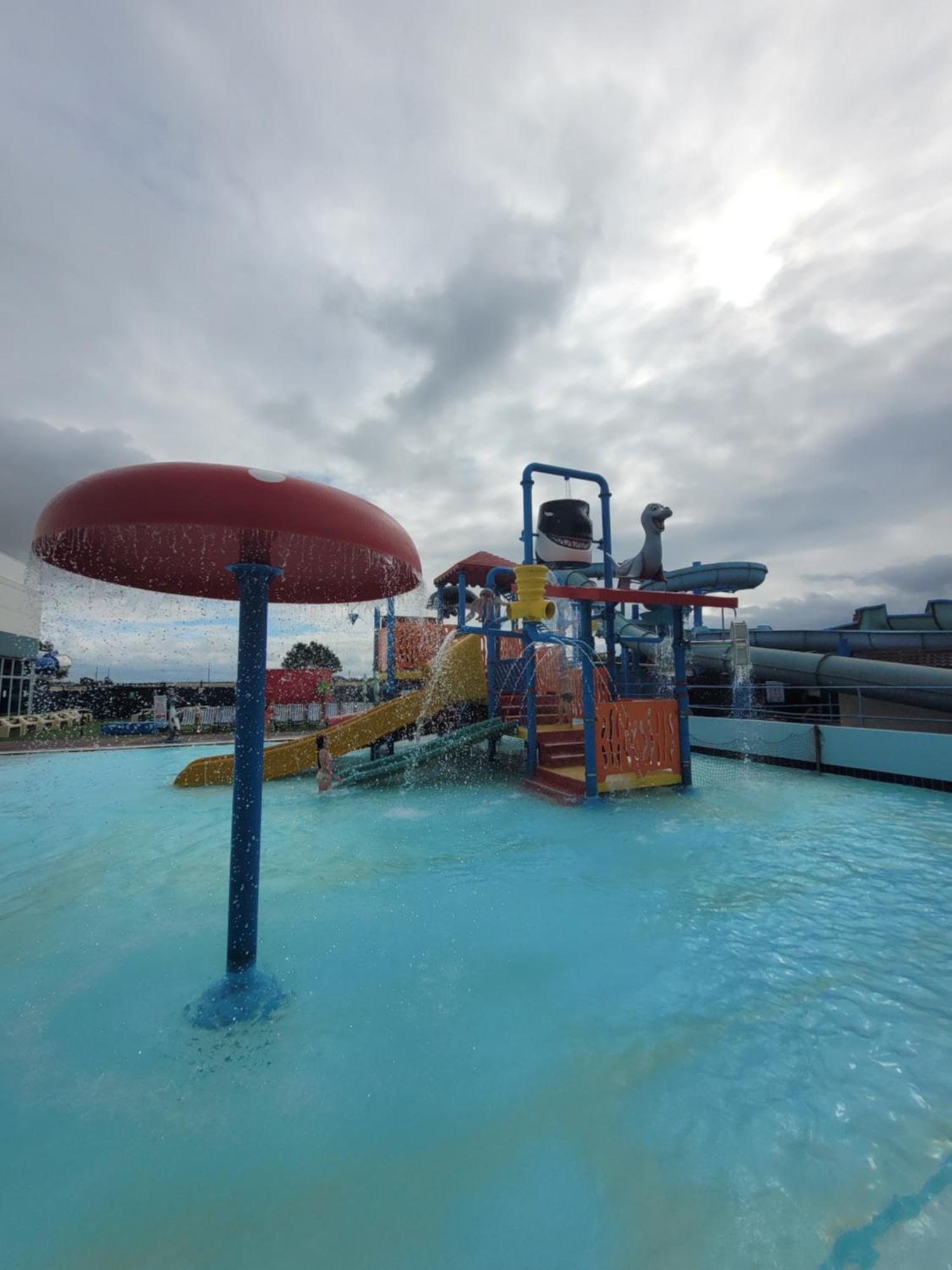 A22 Unity Beach Holiday Resort Unity Brean Sleeps 8 People 3 Bedrooms 1 Pet Stays Free Berrow Esterno foto