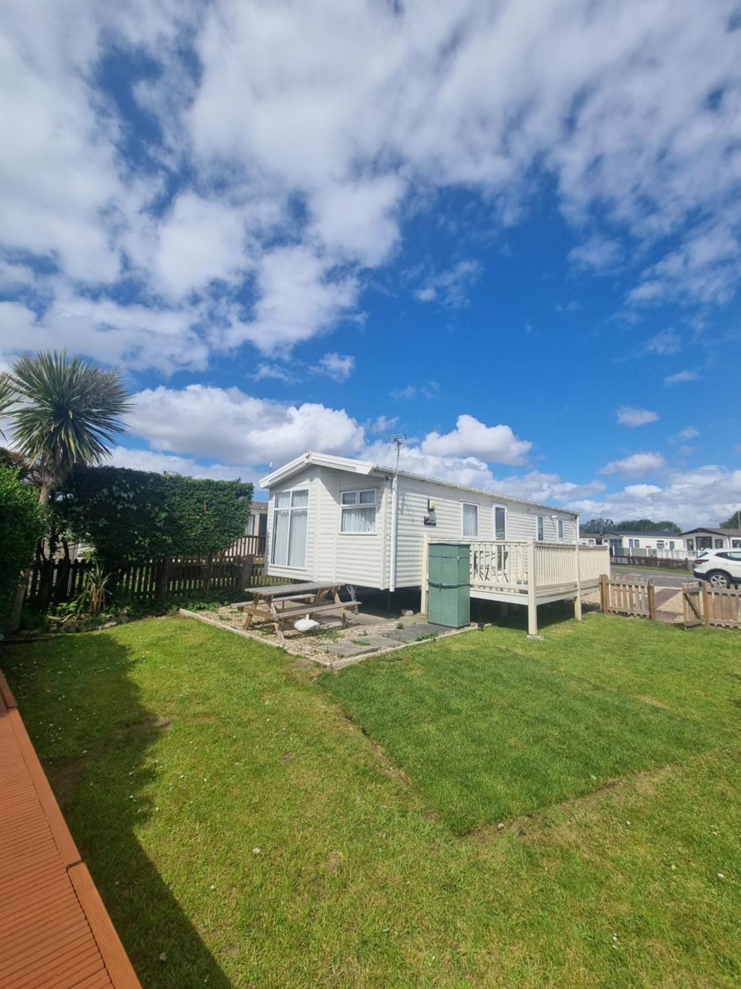 A22 Unity Beach Holiday Resort Unity Brean Sleeps 8 People 3 Bedrooms 1 Pet Stays Free Berrow Esterno foto